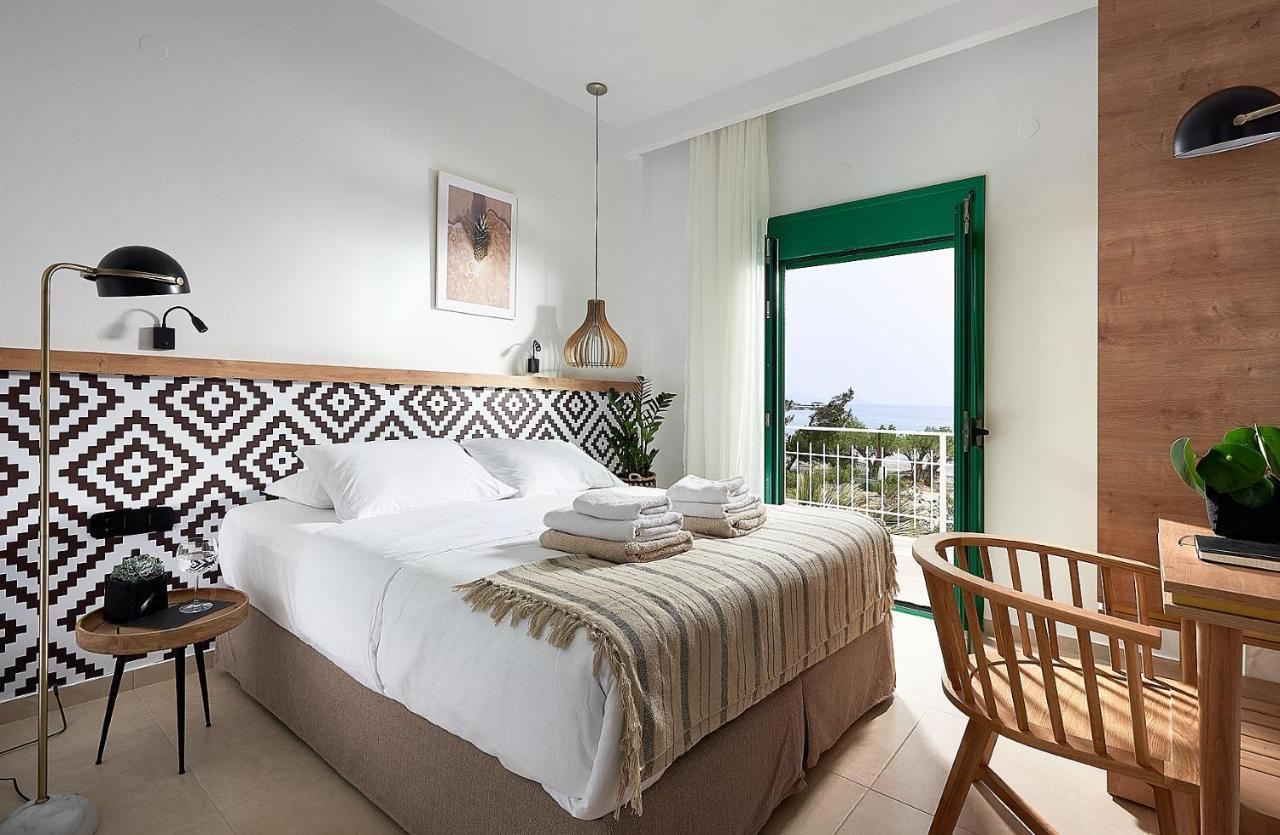 Beachfront Villa On Crete - Kirvas, Member Of Pelagaios Villas 코츠나리 외부 사진
